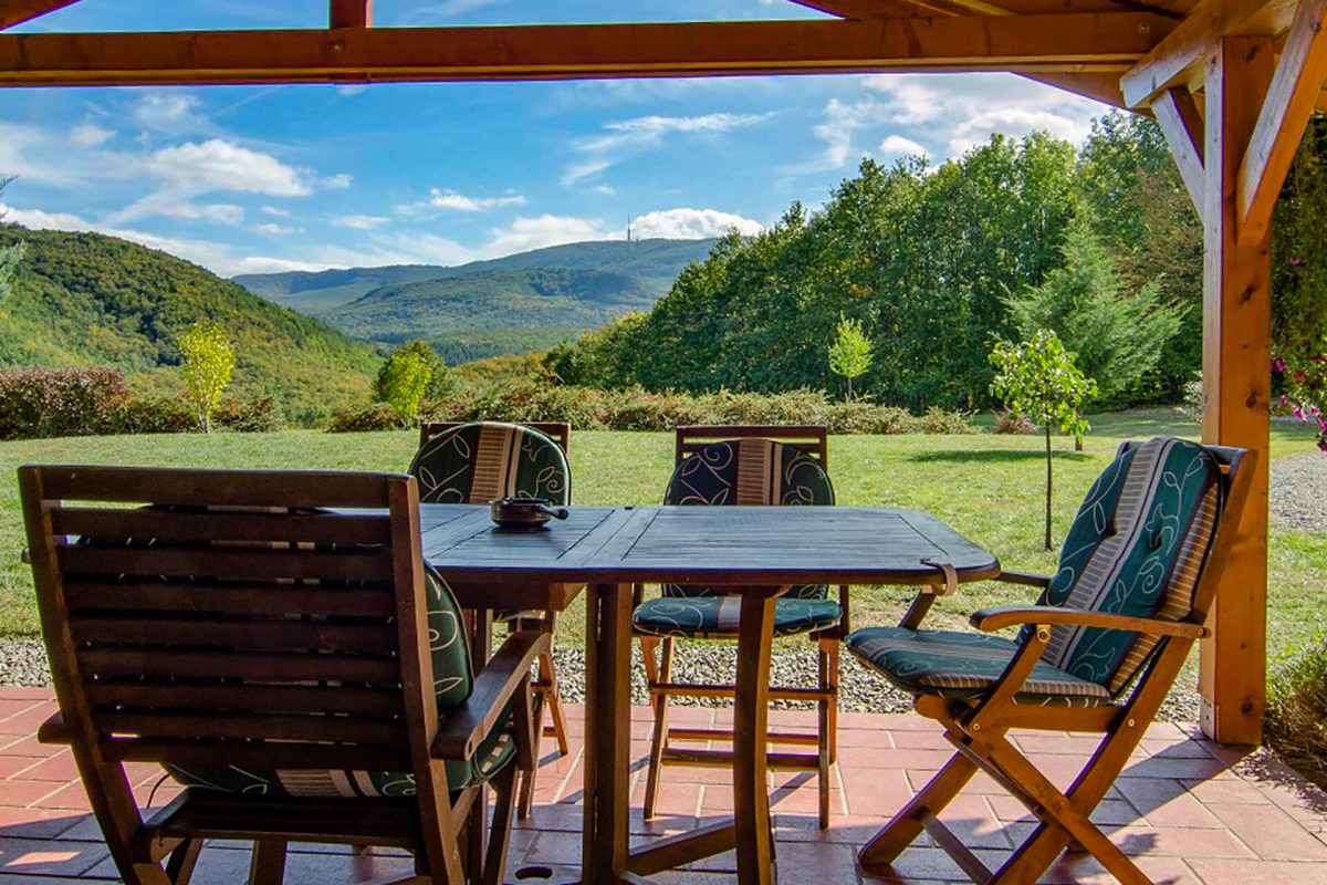 Főépület - Hanga vendégház 14